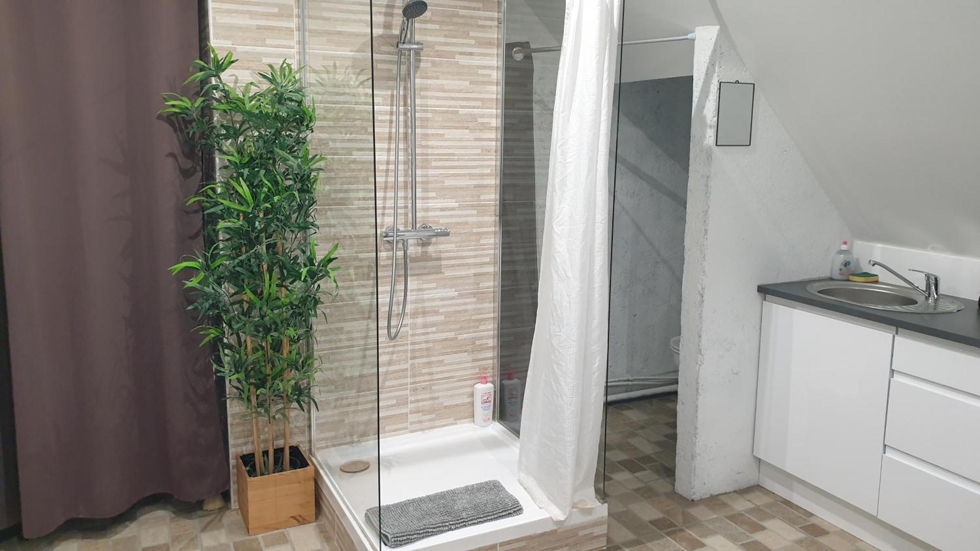 Au 36, Les Apparts Hotel Joigny Exterior photo