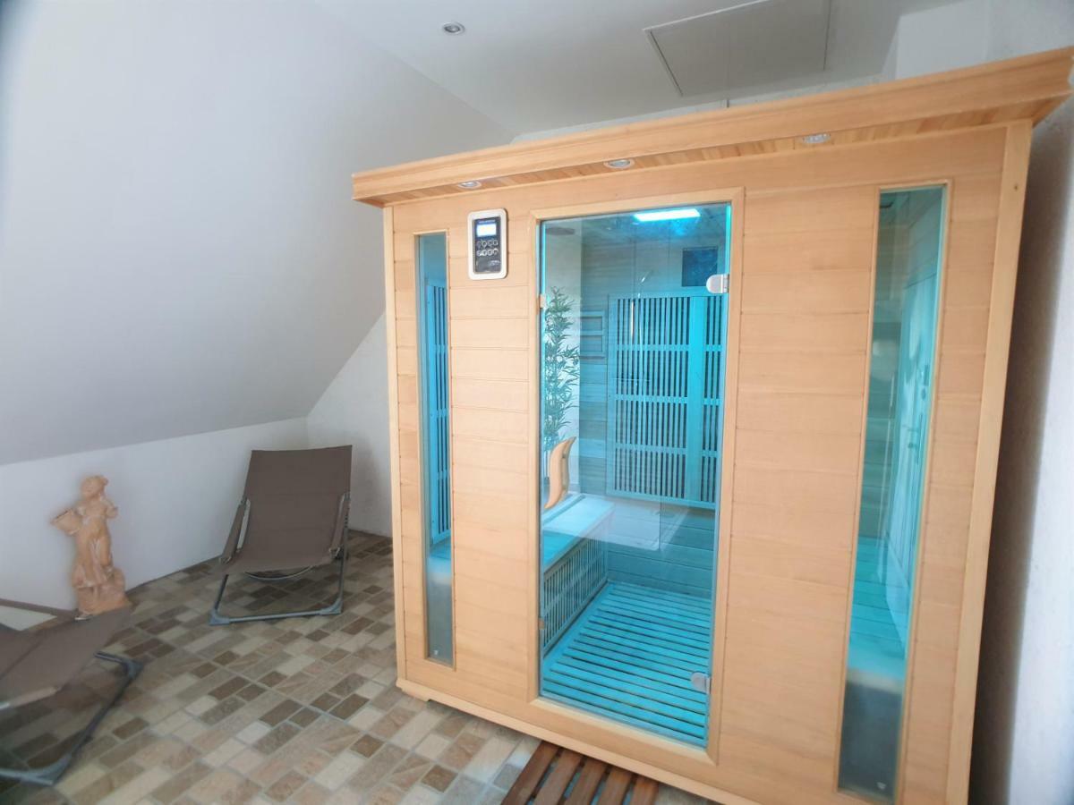 Au 36, Les Apparts Hotel Joigny Exterior photo